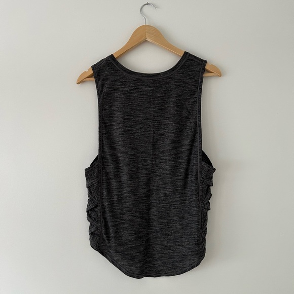 Lululemon Varsity Tank Top GUC Size 8 (Estimated) Heather Black - Picture 2 of 3